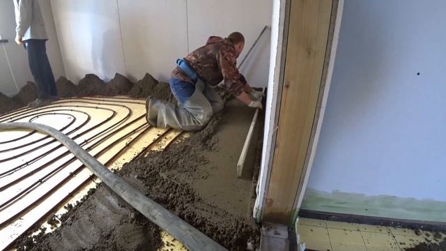 Как мы делали сухую стяжку пола в нашем каркасном доме. Каркасный дом под ключ. смотреть онлайн