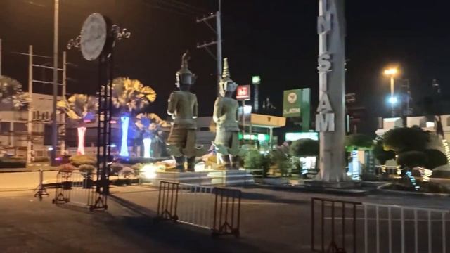 Парк Мини Сиам , вход и месторасположение смотреть онлайн