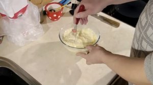 Куриные крылья во фритюре.