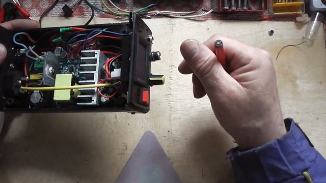 2 в 1 Міні зарядка+регульований блок живлення смотреть онлайн