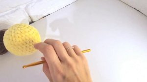 Мастер класс комфортер жираф крючком