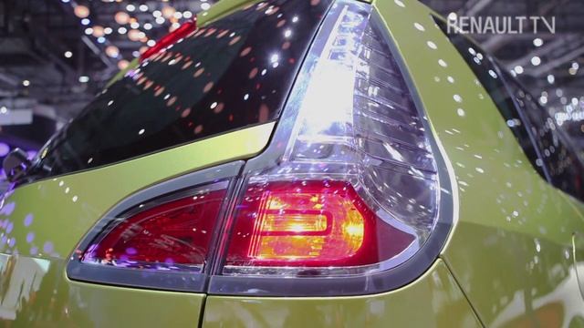 Geneva Motorshow 2013: New Scenic XMod - Renault TV смотреть онлайн