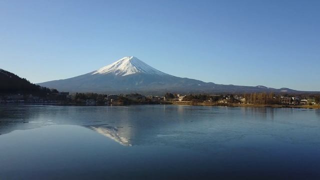 4K DRONE FOOTAGE - Mt.FUJI @ Lake Kawaguchi смотреть онлайн