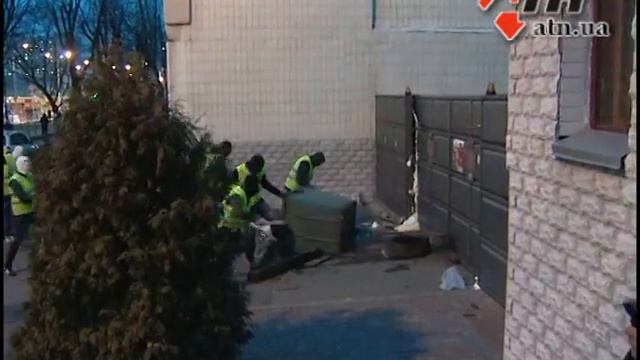 20.02.14 - Милиция и гопники - единый фронт: последствия столкновения в Харькове смотреть онлайн