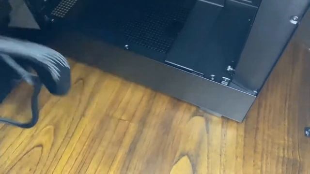 PC BUILD TUTORIAL 2021 - I BUILT THE BEST GAMING/STREAMING PC FOR UNDER $2,000! смотреть онлайн