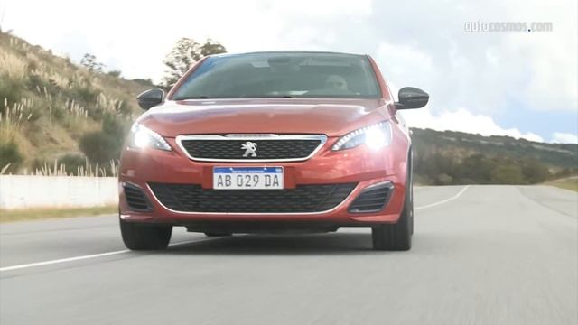 Peugeot 308 S GTi - Renault Megane III RS - VW Scirocco GTS - a fondo en pista | Autocosmos смотреть онлайн