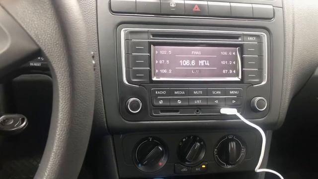 Моя рабочая лошадка. Что мне не хватало Polo sedan. Яндекс эконом смотреть онлайн