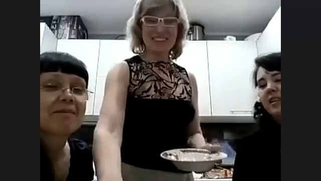 Кулинарный мастер-класс "Новогоднее меню" для Клубов Благость, 30.12.2017г зум смотреть онлайн