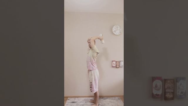 СОЧНАЯ тренировка на верх тела! Гантели больше не нужны!!! смотреть онлайн