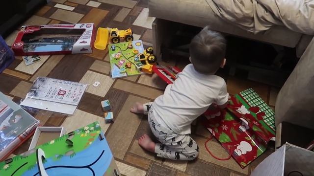 VL?G: ПОДАРКИ НА НОВЫЙ ГОД // Family K // 2.01.19 смотреть онлайн