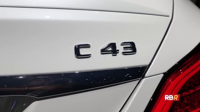 AMG C43 Facelift! It's fixed it's BIGGEST problem! смотреть онлайн