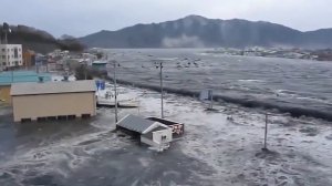 Цунами Япония в 2011, 11 Марта,Шокирующее видео