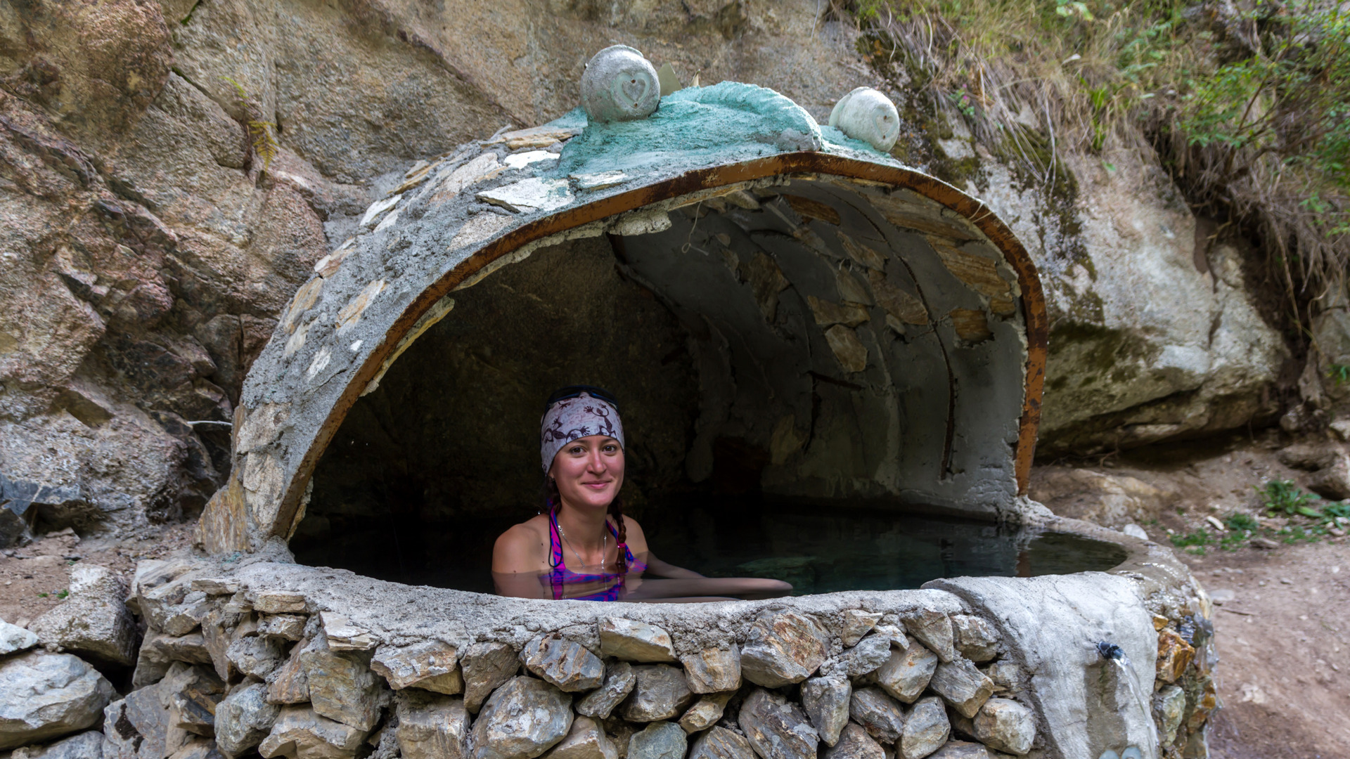 Горячие источники Алтын-Арашана.mp4