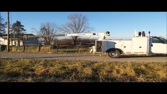 2004 Ford F550 Super Duty service truck with crane for sale | no-reserve auction January 18, 2017 смотреть онлайн