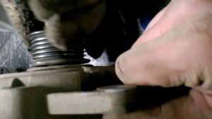 Гул подшипника генератора. Гул подшипника генератора Шевроле Лачетти. Шум генератора.