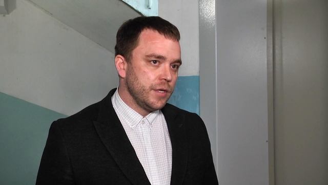 В многоэтажках микрорайона продолжается замена лифтов смотреть онлайн
