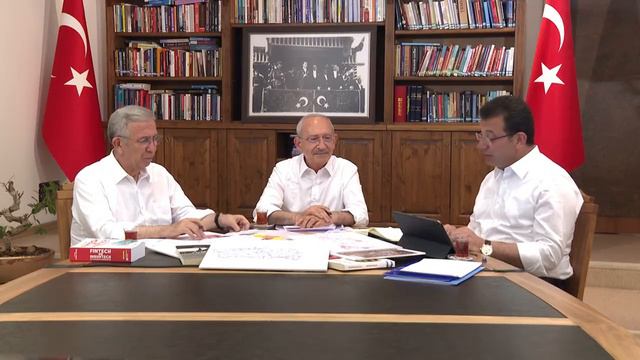 Kemal Kılıçdaroğlu Iki Belediye Başkanının Görevlerini Açıkladı!