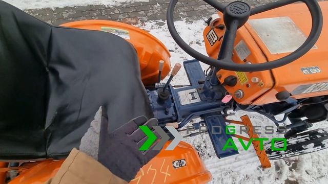 KUBOTA B6000 минитрактор для домашнего использования для дачи для огорода или для частного дома смотреть онлайн