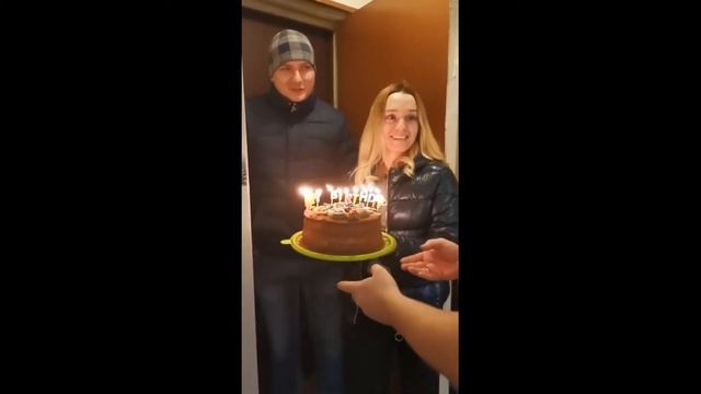 Яковлевы пришли меня поздравить с днем рождения! смотреть онлайн