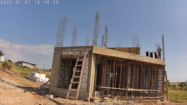Строительство дома в Севастополе на берегу моря! Подготовка к бетонированию Монолитных колонн!? смотреть онлайн