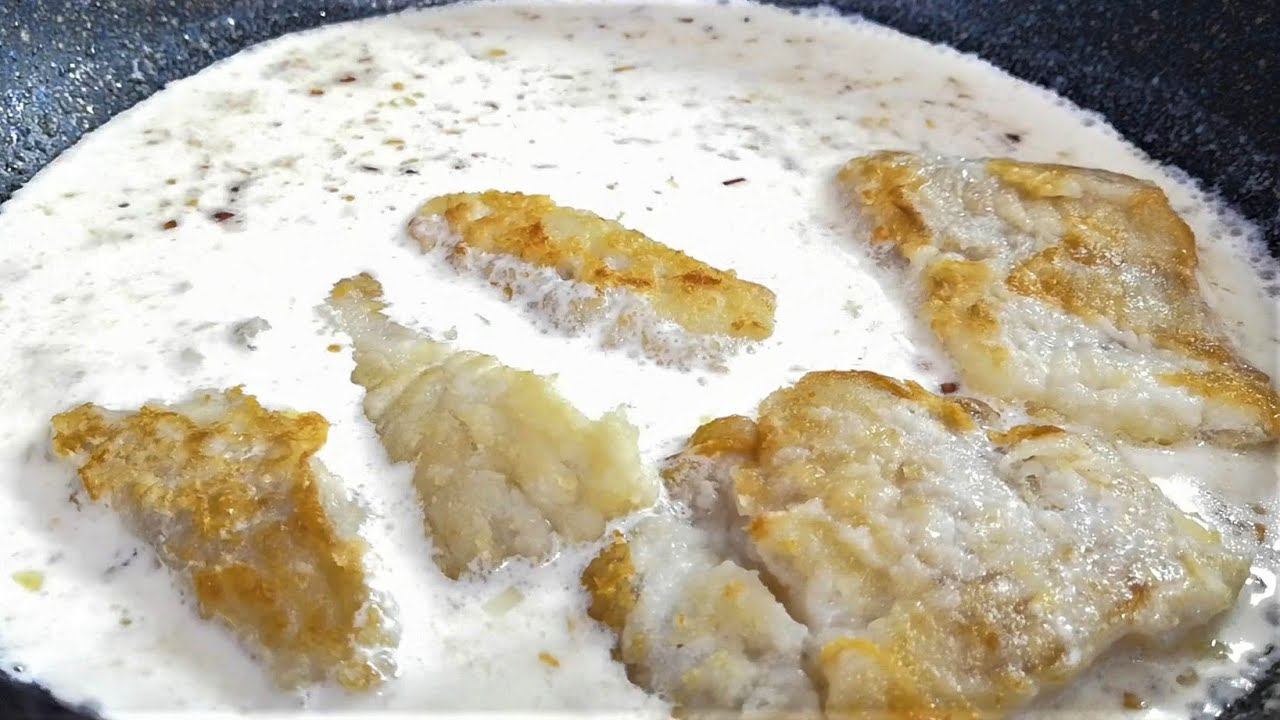 Минтай в сливочно-чесночном соусе на сковороде смотреть онлайн