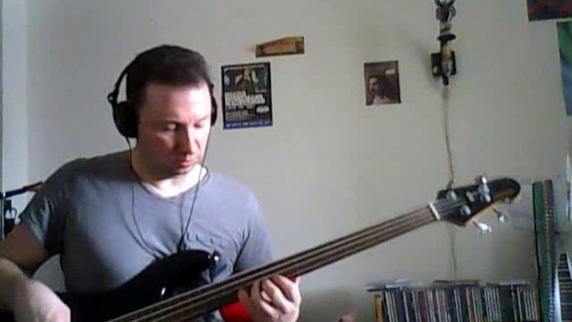 more fretless bass and kaossilator improv смотреть онлайн