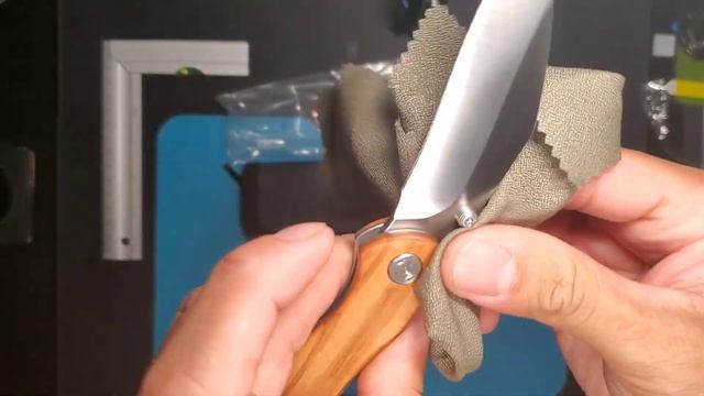 Petrified Fish PFE12 SKALOR, 154CM blade, Unboxing & in-depth look with sharpness test смотреть онлайн