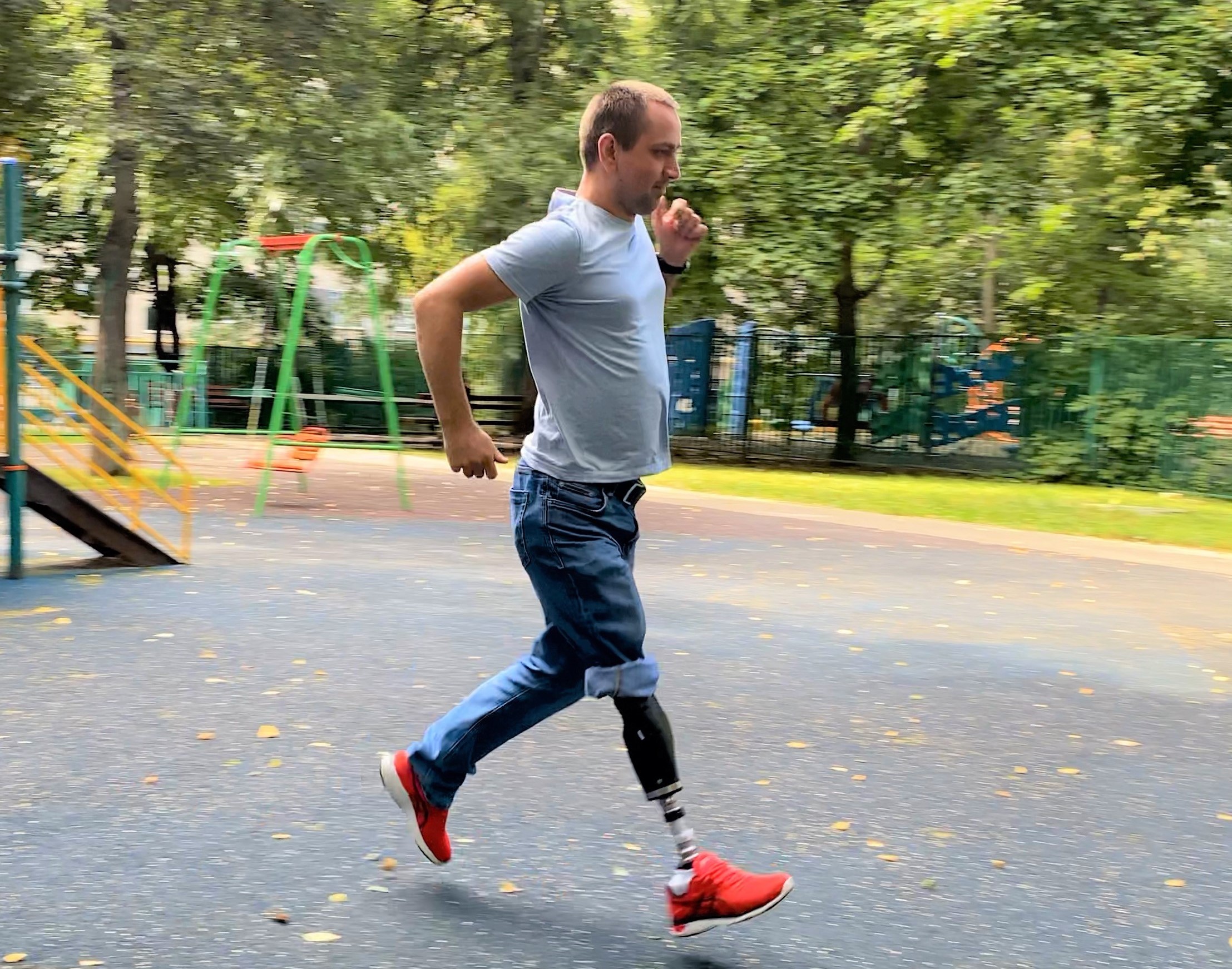 Бег на протезе ноги смотреть онлайн