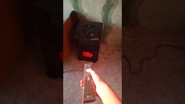 Колонка LG 1000W смотреть онлайн