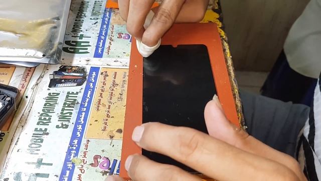 Samsung Galaxy A31 Cracked Screen Restoration - Glass Replacement смотреть онлайн