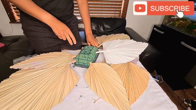 How To Make A Floral Arrangement With Pampas Grass / Dried Palm Leaf Arrangement смотреть онлайн