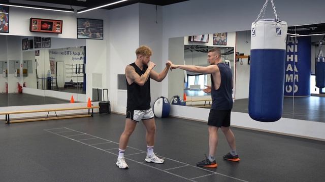 ? Почему ты не можешь приблизиться - ошибка новичка в спаринге Вопрос в ребро! Вредный бокс смотреть онлайн