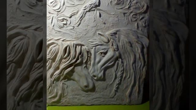 Картина Барельеф "Лошади" смотреть онлайн