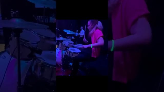 барабанщица получается? #барабаны #drums #доипосле #study #рекомендации смотреть онлайн