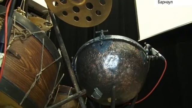 В Барнауле выступил ансамбль «Флос Флорум» с единственным концертом «Приношение Босху» смотреть онлайн