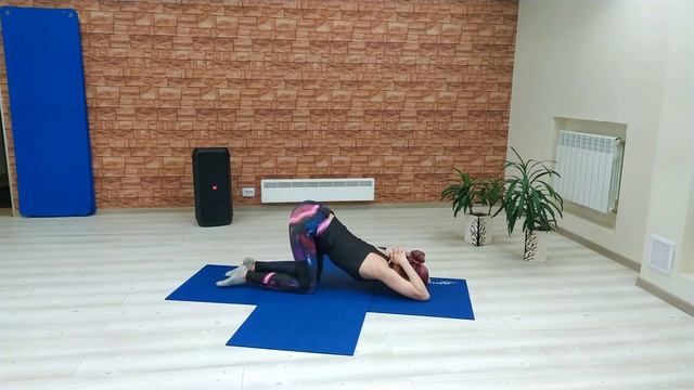 Стретчинг. Средний уровень. смотреть онлайн