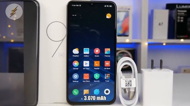 Xiaomi Mi 9 SE VS Realme XT | Comparativa Inútil | Top Pulso смотреть онлайн