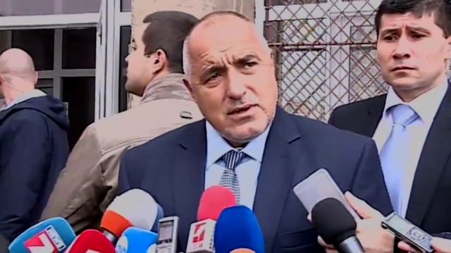 Бойко Борисов упражни правото си на вот в Банкя смотреть онлайн