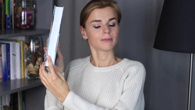 КНИЖНЫЕ НОВИНКИ ЛЕТА: СЕМЕЙНЫЕ ТАЙНЫ, НЕОПРЕДЕЛИВШИЕСЯ КОТЫ и ВЕЛИКИЕ ХУДОЖНИКИ смотреть онлайн