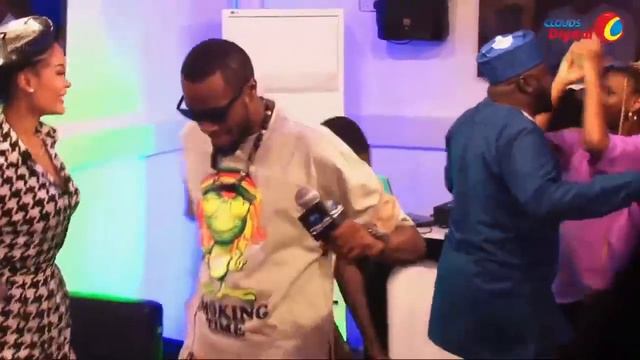 TAZAMA MAUNO YA HAMISA MOBETTO YALIVYOMPAGAWISHA ADAM MCHOMVU, "MWIJAKU AIBUKA STUDIO" смотреть онлайн