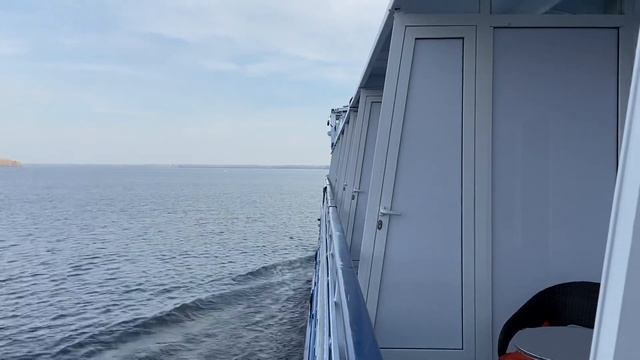 Теплоход «Лебединое озеро» смотреть онлайн