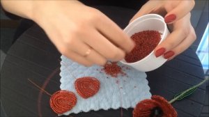 МАКИ ИЗ БИСЕРА. Часть 1/2. Beaded poppy. БИСЕРОПЛЕТЕНИЕ ДЛЯ НАЧИНАЮЩИХ