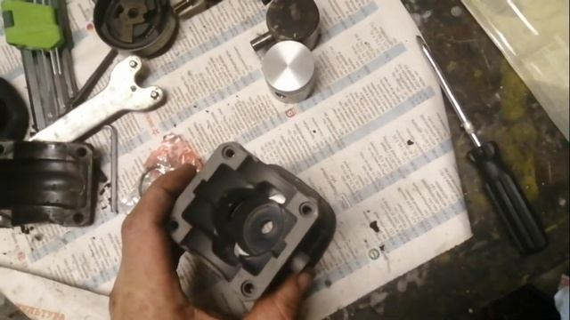 Замена поршневой на бензопиле ПАРТНЕР 350 - ничего сложного!