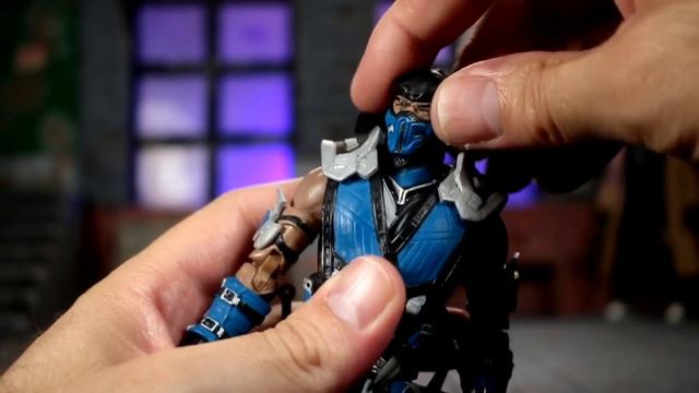 McFarlane Toys Mortal Kombat Sub-Zero Action Figure Review! смотреть онлайн