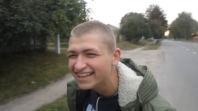 Звук спортбайка, чоппера и явы в исполнении человека смотреть онлайн