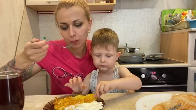 Кушаем Драники с Сашей и болтаем ?