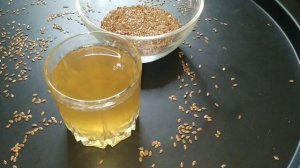 ПИЛА Этот НАСТОЙ ПЕРЕД ЕДОЙ! Вылечила ЖЕЛУДОК, ПОЧКИ и еще 10 болезней! Семя Льна.Польза. Рецепт