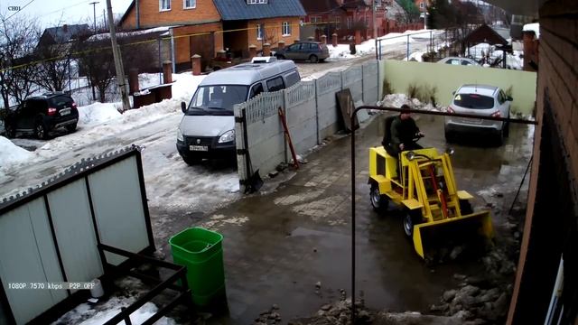 уборка льда минипогрузчиком смотреть онлайн