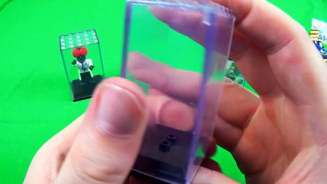 MONSTERS VS ZOMBIES MICRO FIGURES | TRADING CARDS CENTRAL смотреть онлайн