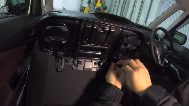 R’sTV 【新型ソリオ バンディット】高級感ちょいUPのシートカバーを取り付け(めちゃ疲れました?）クラッツィオJr.　新型SOLIO BANDIT　SUZUKI　新車　スズキ смотреть онлайн